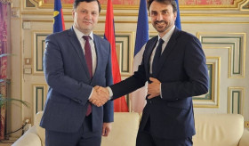 Դեսպան Խաչատրյանը հանդիպումներ է ունեցել Լիոնի քաղաքապետի և Օվերն-Ռոն-Ալպ ռեգիոնի նախագահի հետ