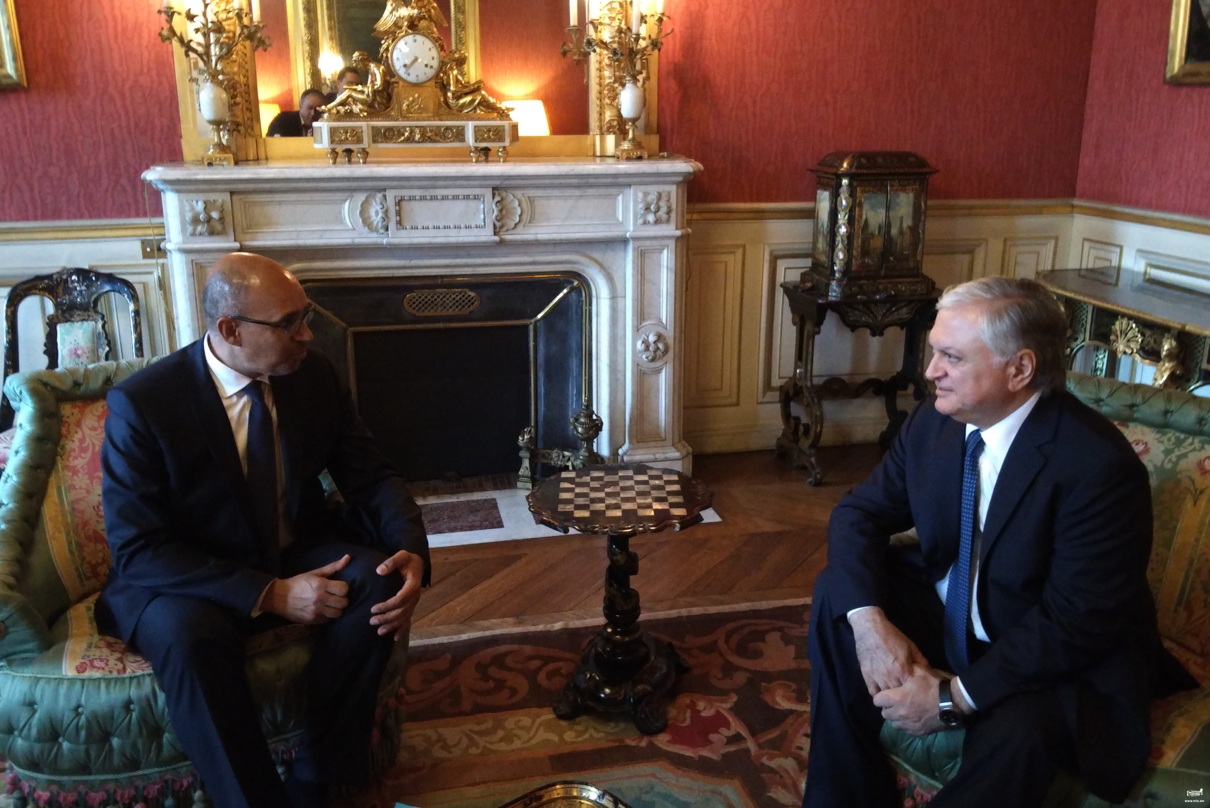 Rencontre du Ministre des Affaires étrangères de l'Arménie avec le Secrétaire d'Etat français chargé des Affaires européennes