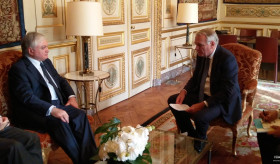 Ministre Nalbandian a rencontré le Ministre des affaires étrangères français