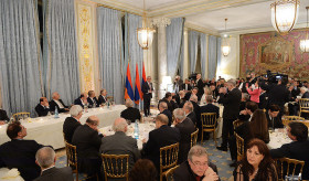 Le Président Serge Sargsyan a rencontré les représentants des communautés arméniennes d’Europe