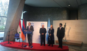 L’exposition des œuvres du sculpteur Toros Rasguélénian a été inaugurée au siège de l’UNESCO