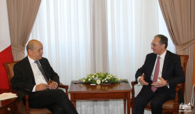 Entretien entre le Ministre des Affaires étrangères d’Arménie et le Ministre de l’Europe et des Affaires étrangères de France