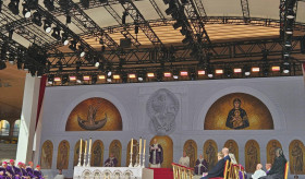 Դեսպան Խաչատրյանի մասնակցությունը Հռոմի պապ Լևոն XIV-ի հանդիսապետությամբ՝ Մոնակոյում մատուցված Սուրբ Պատարագին