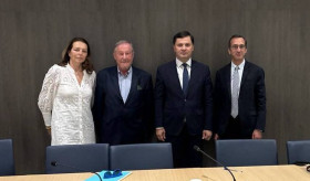 Դեսպան Խաչատրյանը հանդիպել է Ֆրանսիայի Սենատում Ֆրանսիա-Հայաստան բարեկամության խմբի անդամներին